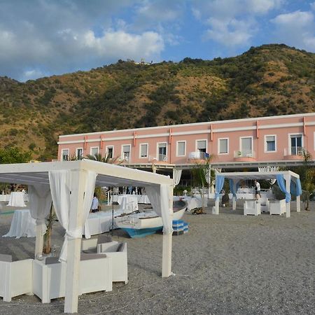 Hotel Ristorante La Scogliera - Nuova Gestione Piraino Exterior photo